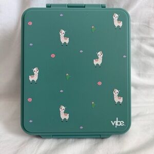 Vibe Green Alpaca Kids Lunch Box‎